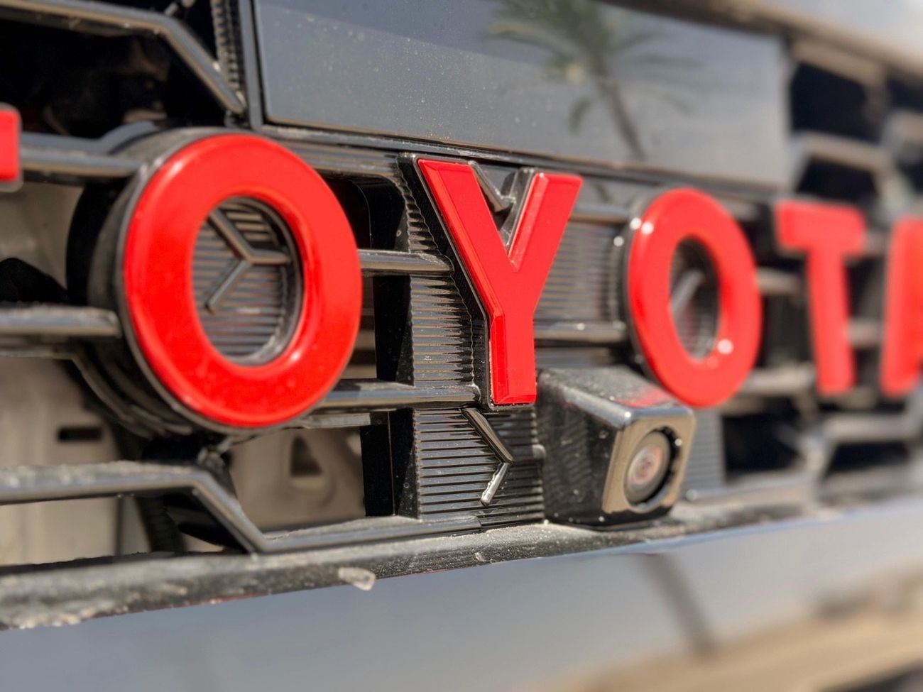 Toyota Hilux SGLX SR5 export from Australia