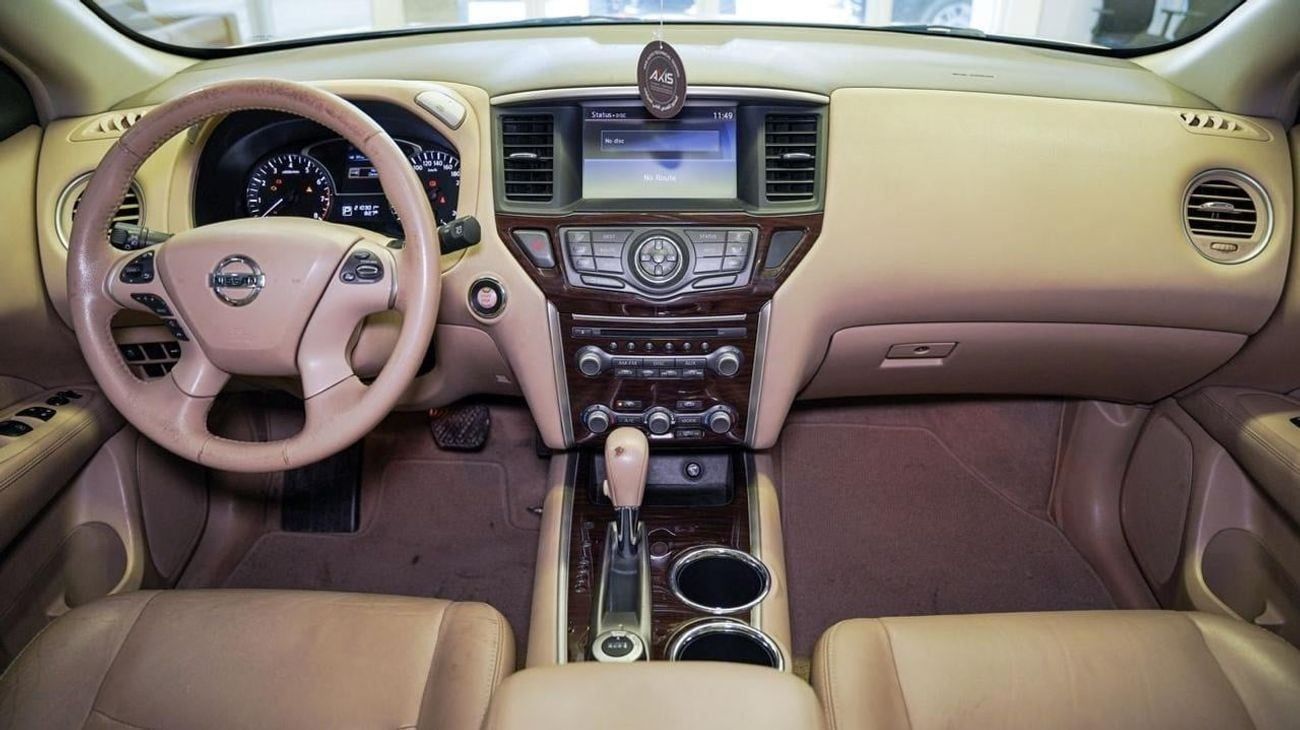 Nissan Pathfinder SV 3.5L (260 HP) 4WD