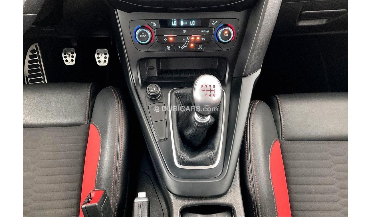 فورد فوكاس ST | سنة ضمان مجانية | 0 دفعة أولى | سياسة الإعادة بعد 7 أيام