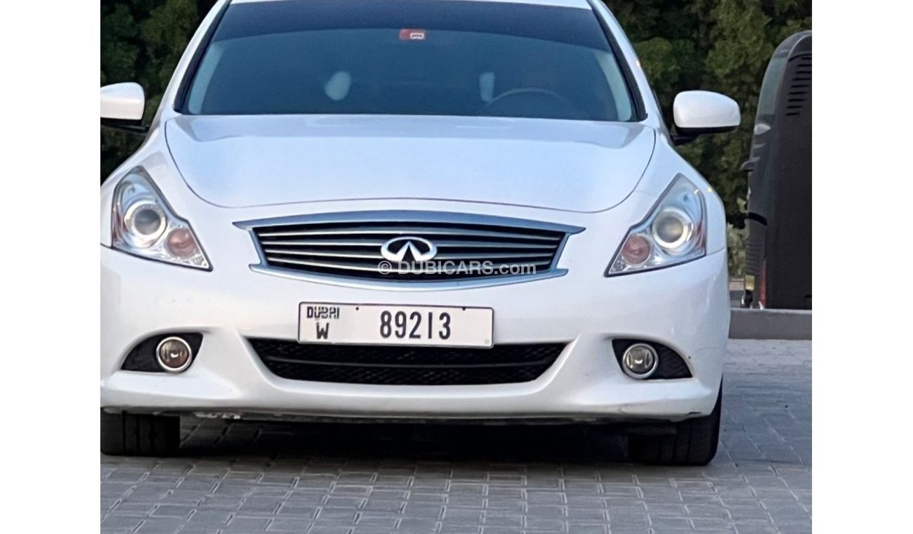 Infiniti Q40