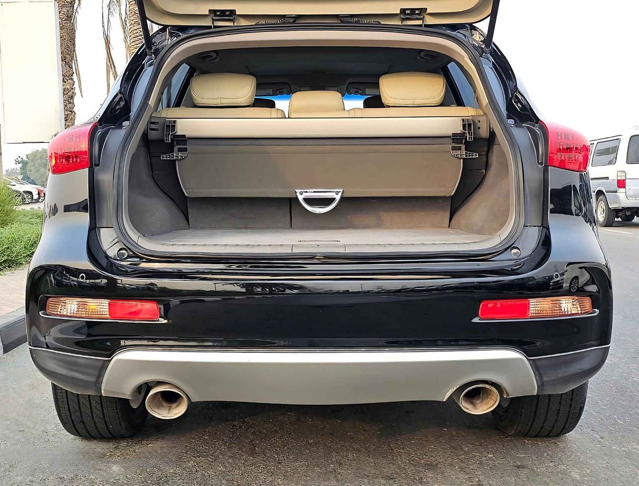 Infiniti QX50 / GCC/ FSH/ SERVICE HISTORY/ LOW MILEAGE/ AGENCY MAINTAINED/ LADY DRIVEN/ 896 MONTHLY/ LOT# 320014