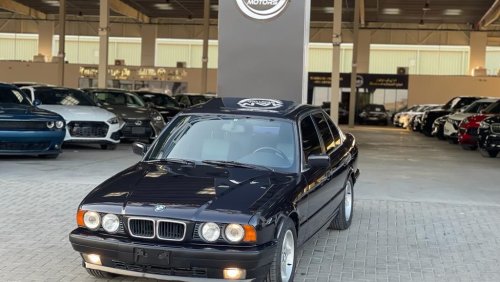 BMW 525 BMW 525i موديل 1995 ماشي 64000 كم  وارد اليايان  مواصفات خاصة اندفيجوال فول اوبشن كامل ( فتحة _ جلد