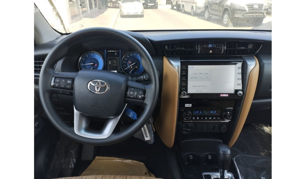 تويوتا فورتونر TOYOTA FORTUNER 2.7 AT CLIMATE CONTROL BLACK 2024