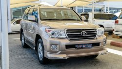 Toyota Land Cruiser GXR V8