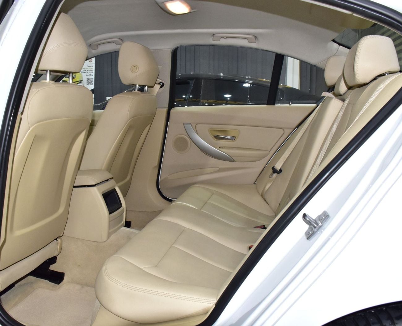 BMW 318i EXCELLENT DEAL for our BMW 318i ( 2016 Model ) in White Color GCC Specs