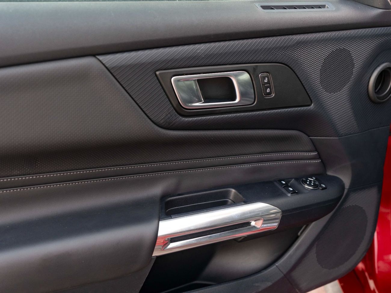 Ford Mustang GT 5.0L (435 HP) Coupe M/T