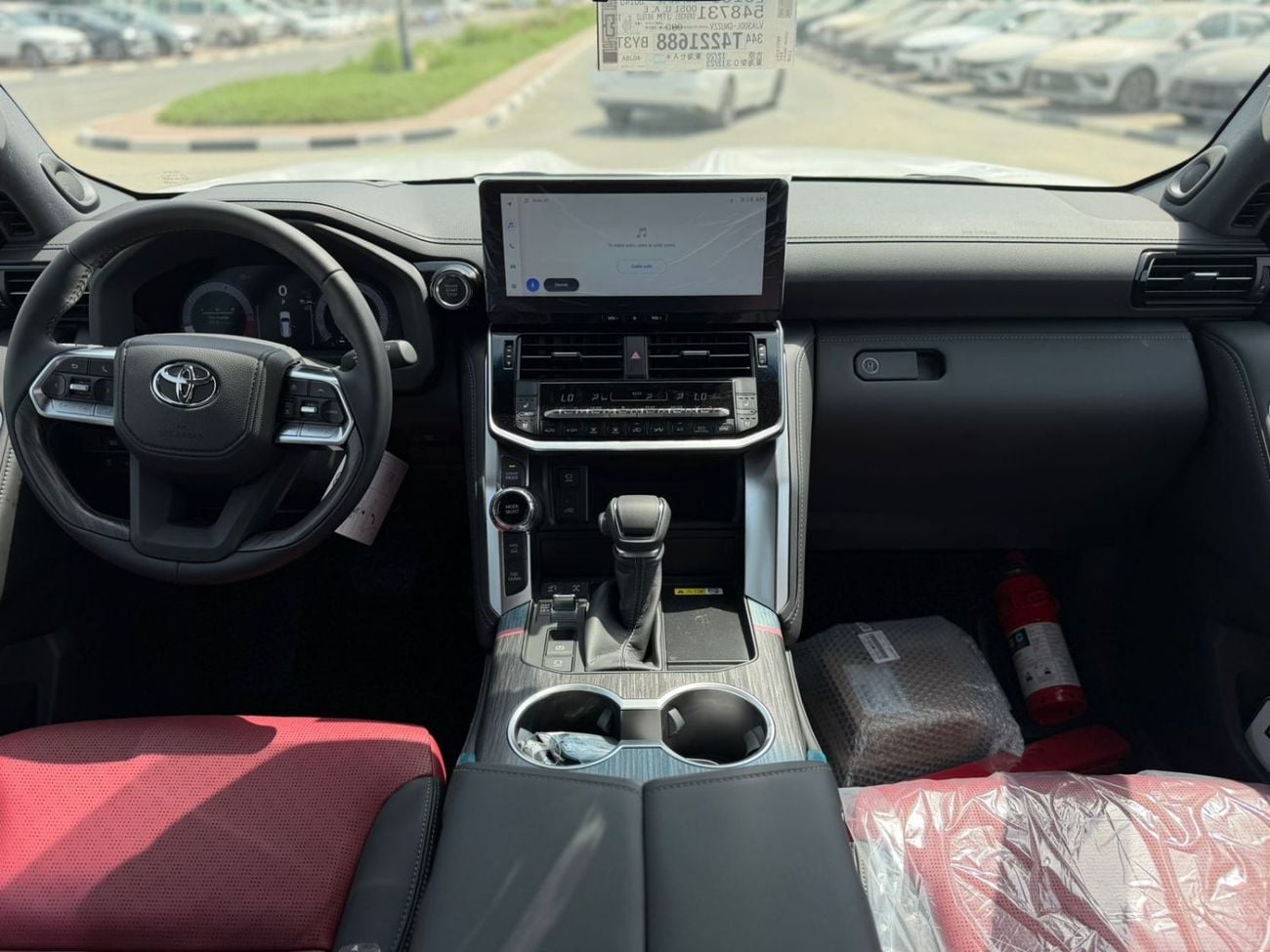 Toyota Land Cruiser TOYOTA LANDCRUISER LC300 VXR INSIDE BURGUNDY 2026 AL FUTTAIM SPECS