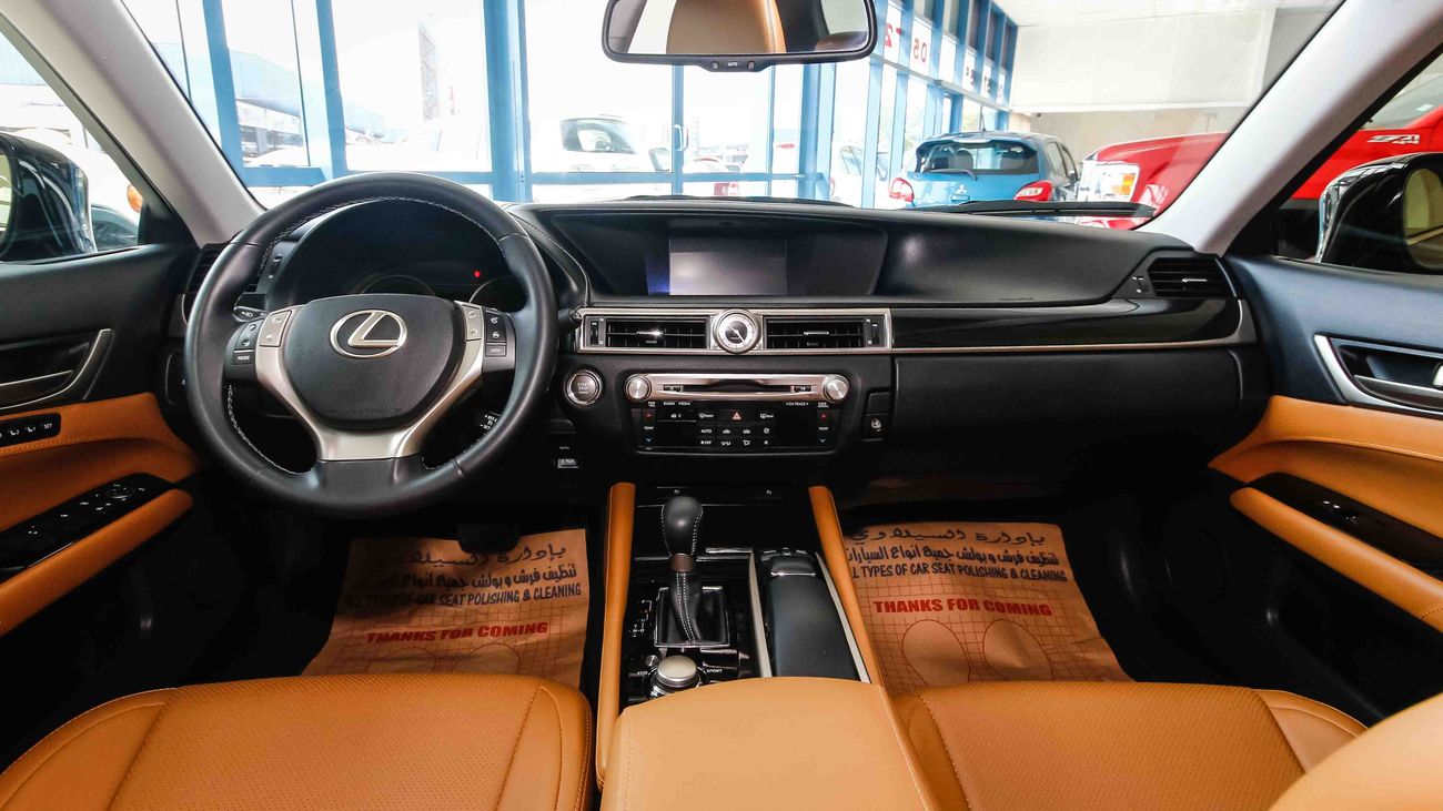 Lexus GS250