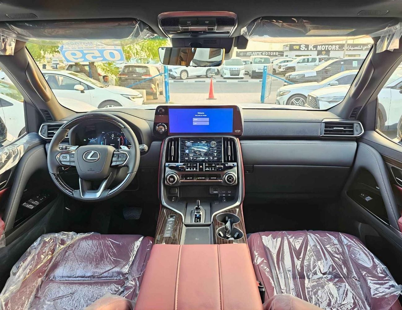 لكزس LX 700h HYBRID URBAN/3.5L PETROL/RADAR/SUNROOF/LEATHER WITH POWER SEATS/FULL OPTION (CODE # LX7HV)