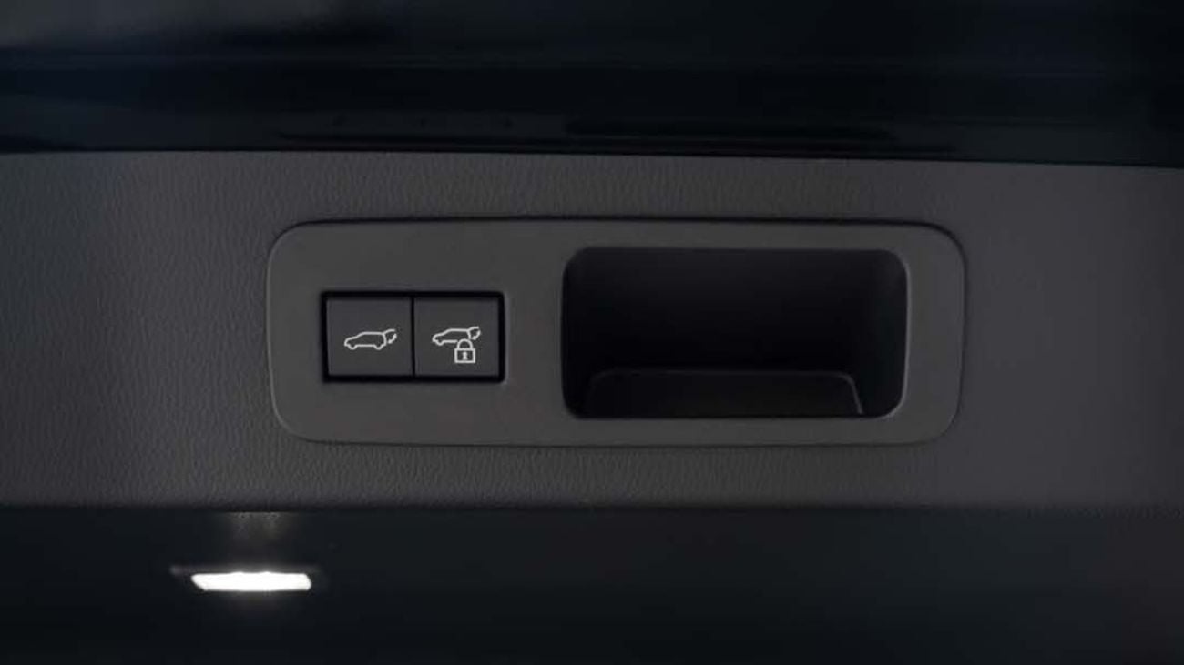 Toyota Land Cruiser GXR 4.0L Land Cruiser 4.0 GXR 2025 (rador)