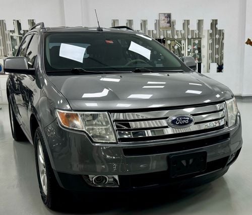 Ford Edge GCC .. Perfect Condition .. V6 ..