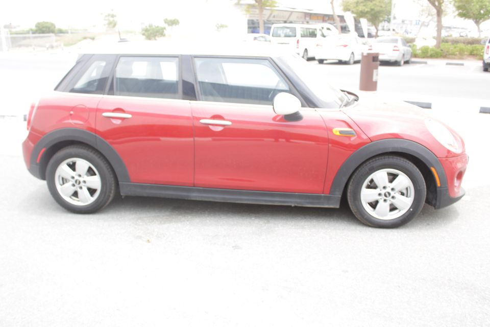 Used Mini Cooper Used car in Very Good Condition 2018 for sale in Dubai