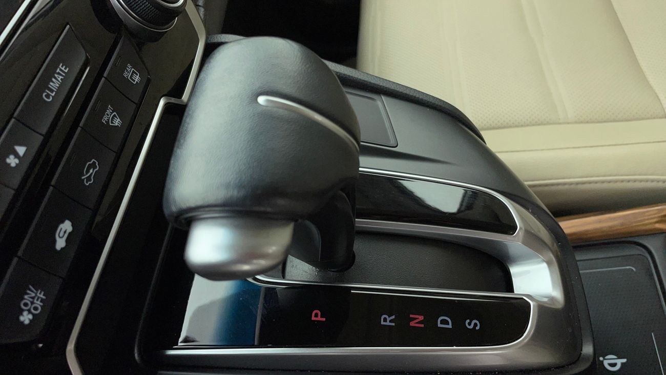 هوندا سي آر في TOURING 2.4 | بدون دفعة مقدمة | اختبار القيادة في المنزل