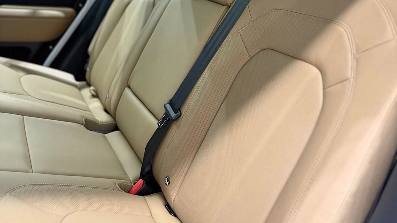 لاند روفر ديفندر