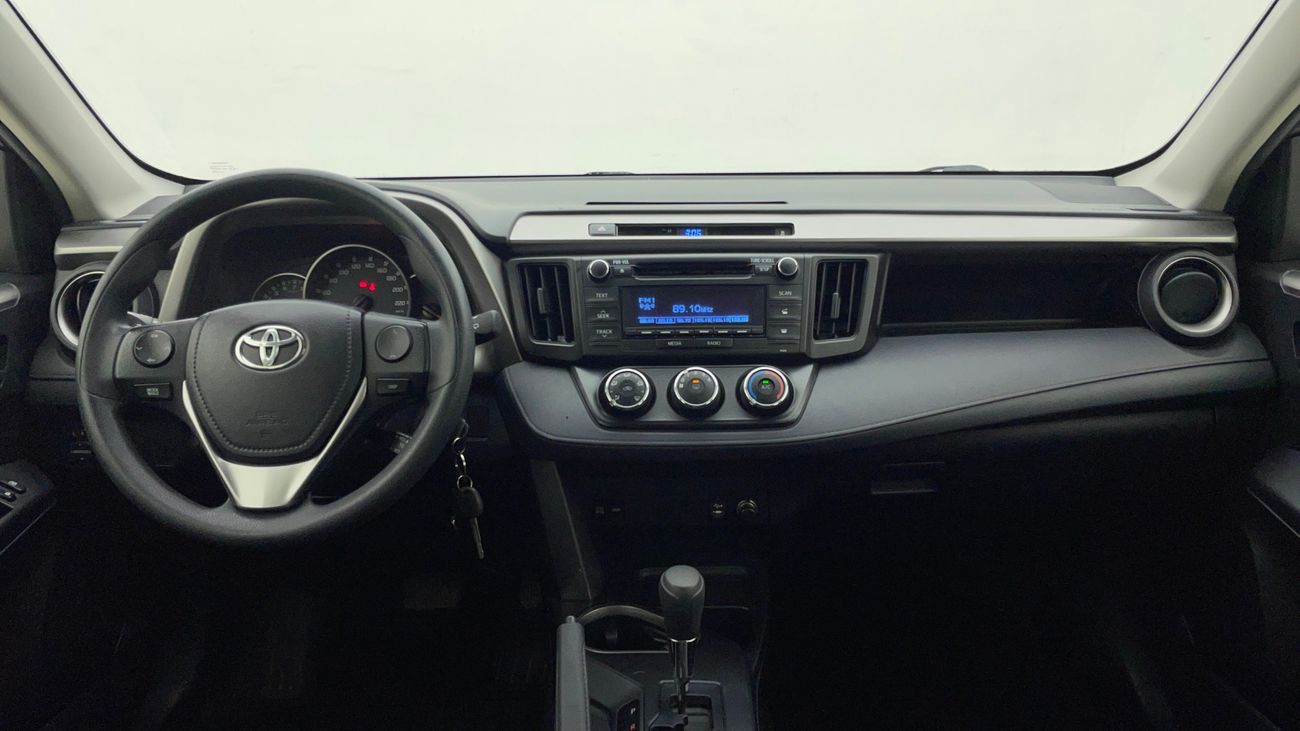 تويوتا راف ٤ EX 2.5 | بدون دفعة مقدمة | اختبار القيادة في المنزل