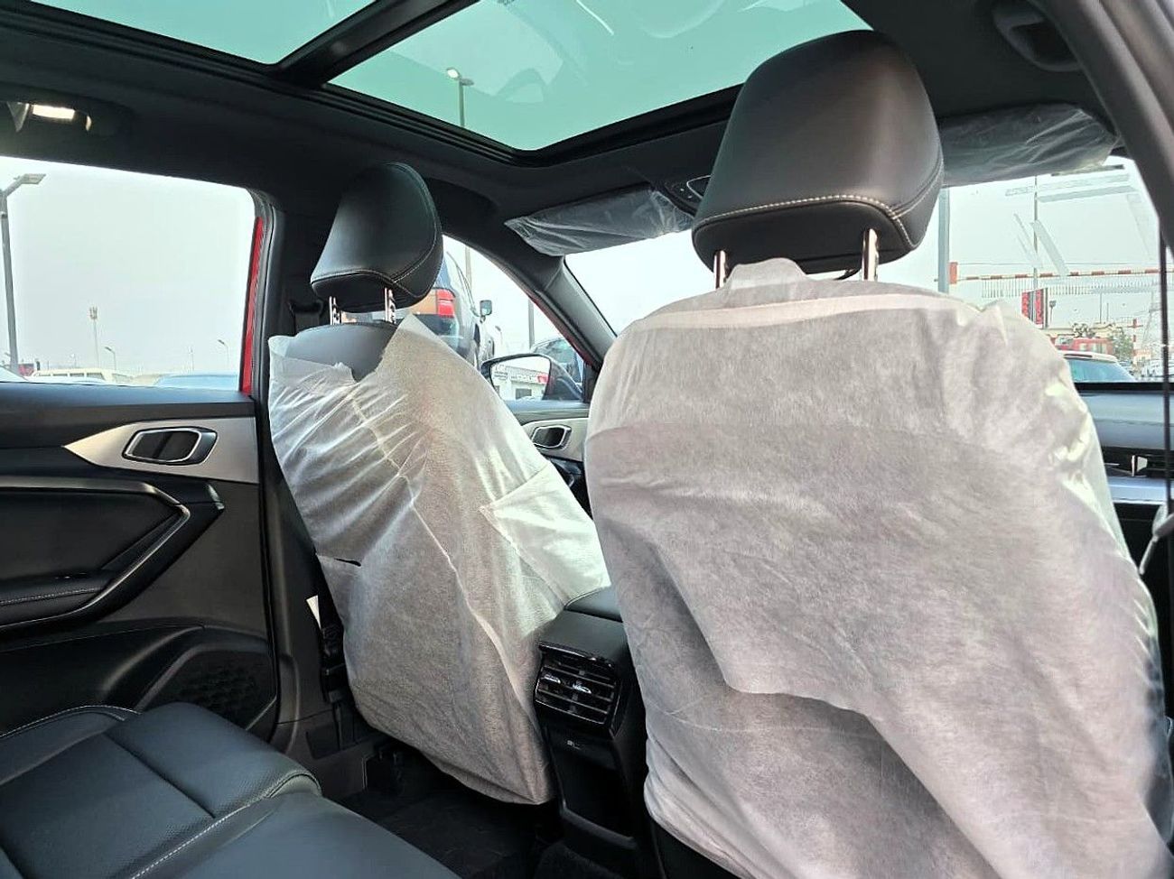 MG One MG One 1.5 LUX SUV FWD 5Doors Red Color 2024