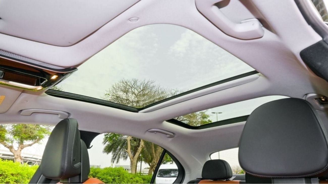 مرسيدس بنز C 300 Std Perfect Condition | Mercedes-Benz C300 2.0L | Panorama 360 degree cameras, With Warranty  | 2022