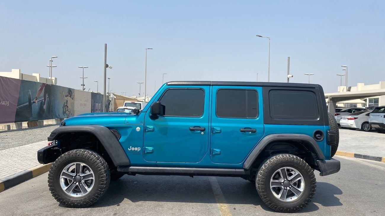 Jeep Wrangler Unlimited Sport 3.6L A/T