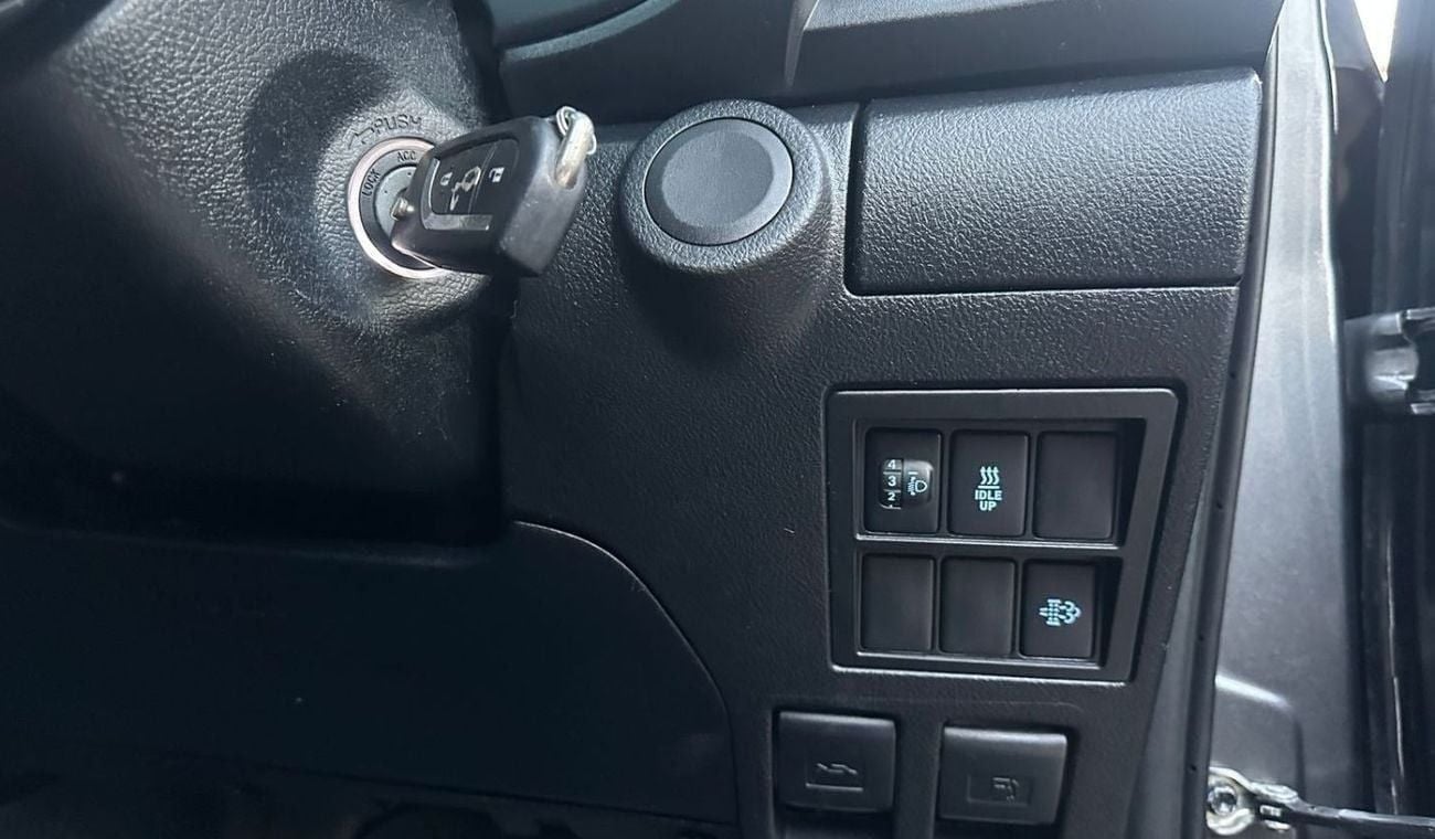 Toyota Hilux SMART CAB RHD AUTO DIESEL