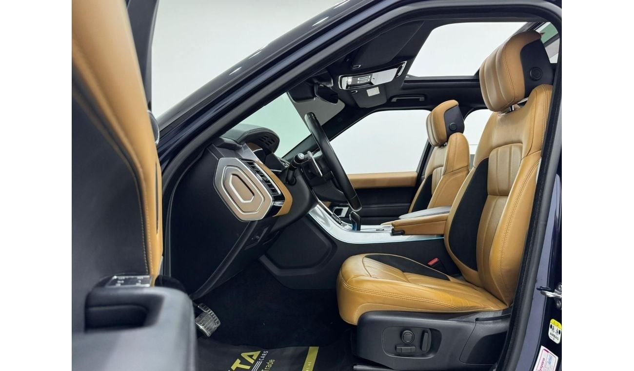 Land Rover Range Rover Sport HSE Dynamic 3.0L 2019 Range Rover Sport HSE Dynamic, Warranty, Full Service History, GCC