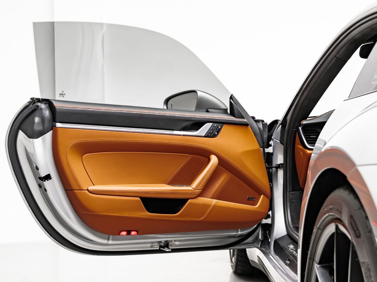 بورش 911 Carrera GTS 3.0L (450 HP) Coupe