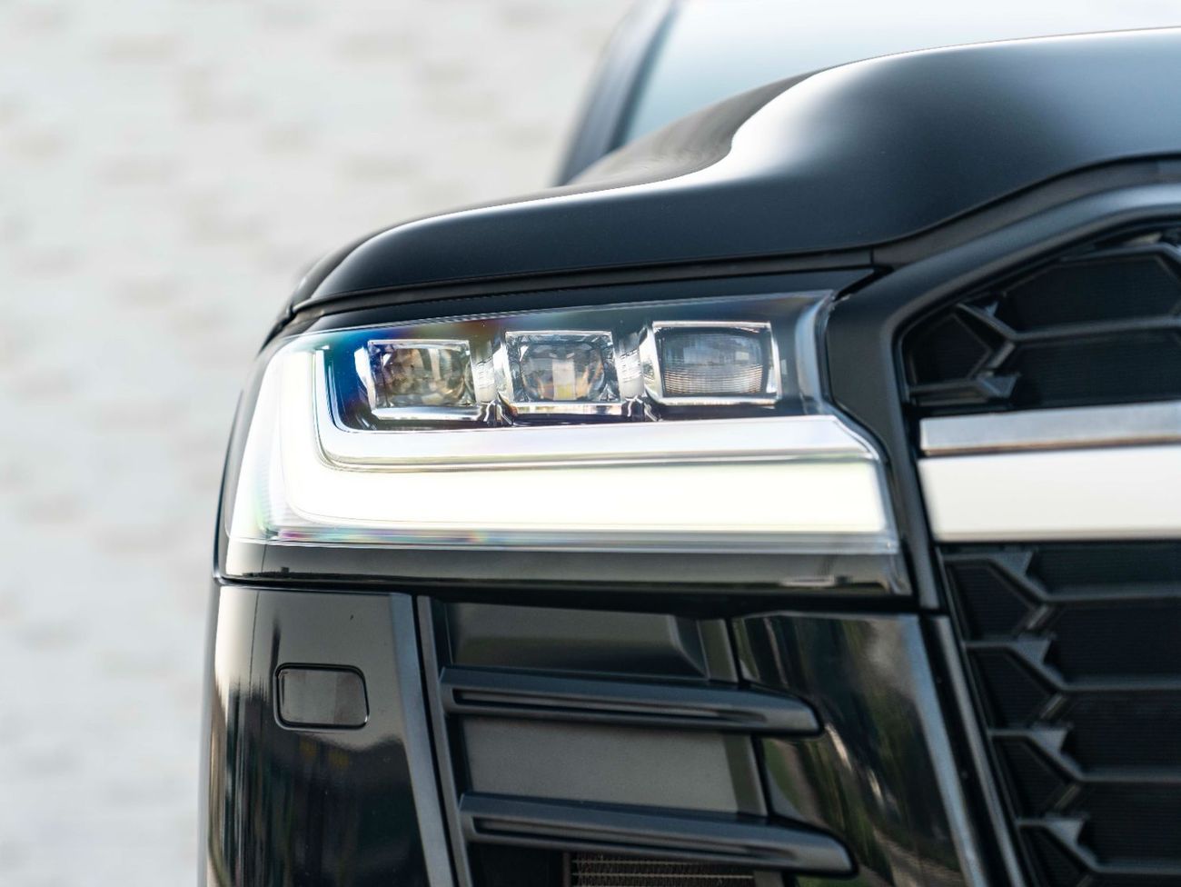 Toyota Land Cruiser GR-S 3.3L