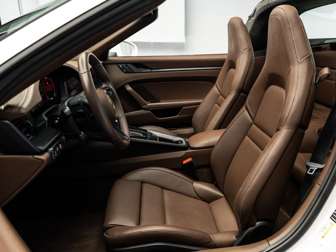 Porsche 911 Targa 4GTS 3.0L (475 HP) 2025 Porsche 911 Carrera 4 GTS Targa, 3.6L TC F6, 532 bhp, 8-Speed Auto PDK