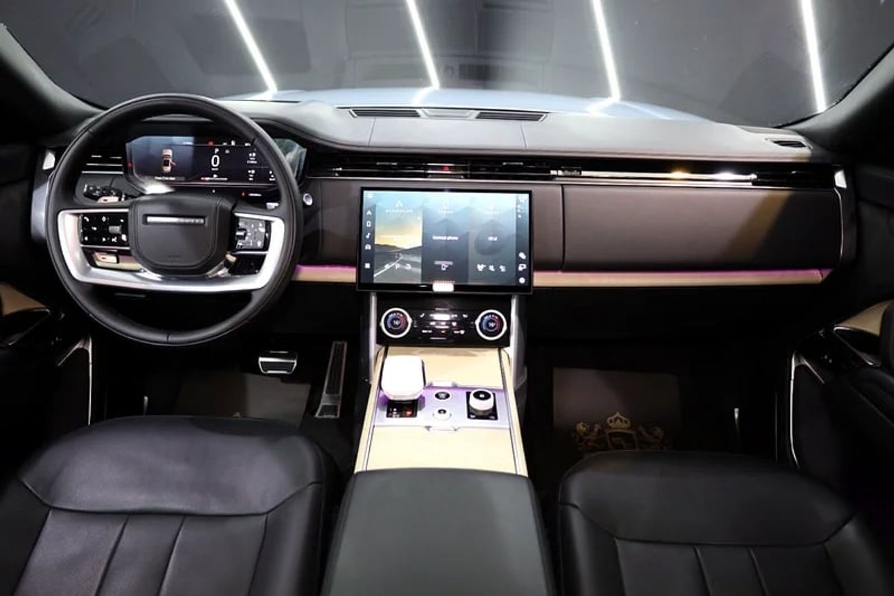لاند روفر رينج روفر Vogue SV, Rear Entertainment, Dealer Warranty Till 29/10/2028