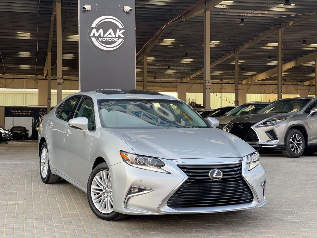 Lexus ES350 Platinum ES350 / 3.5L 6V / Full Option / New Shape