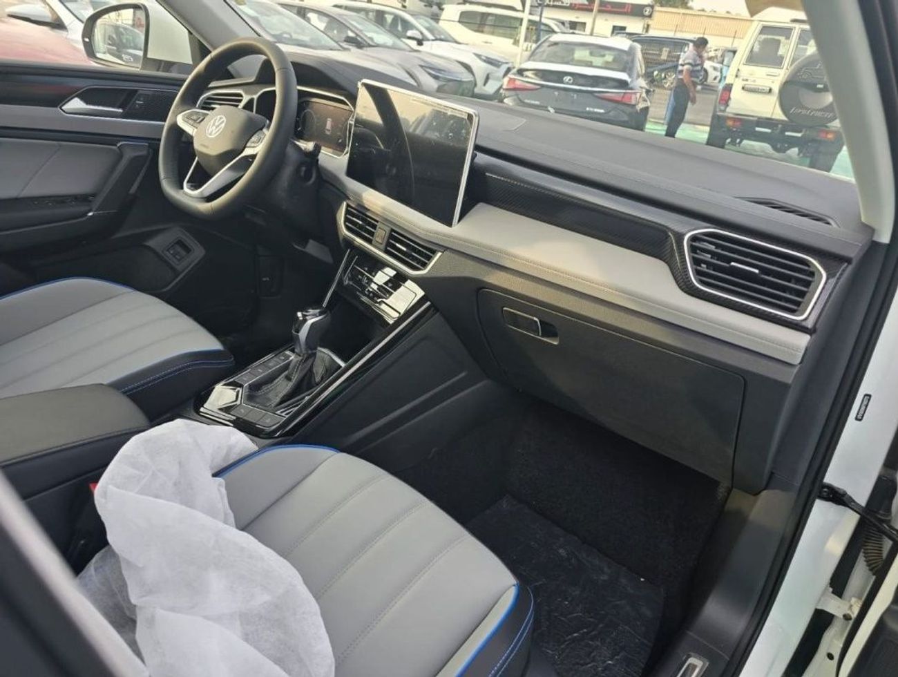 فولكس واجن تايرون 1.4L HYBRID GTE FULL OPTIONS 2024