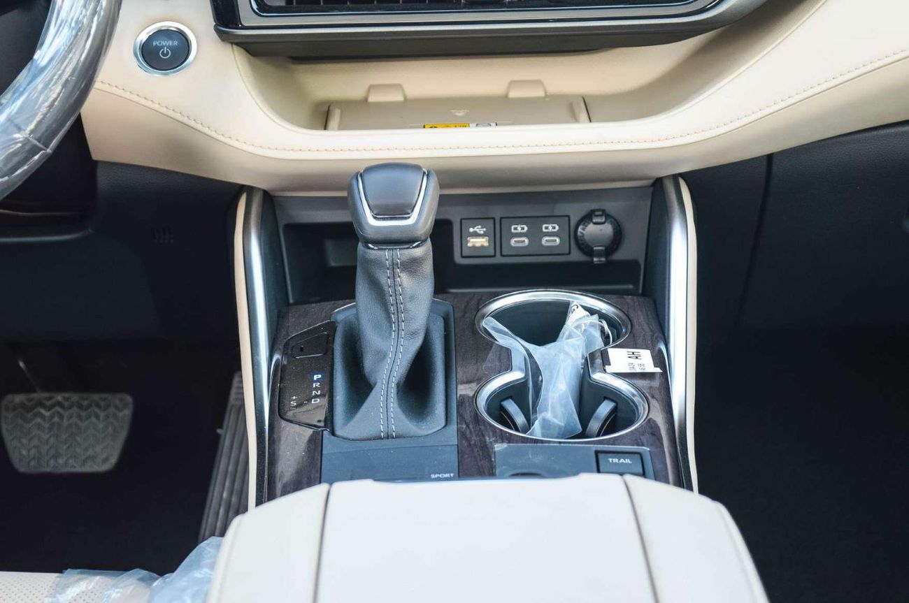 Toyota Highlander TOYOTA HIGHLANDER HYBRID LIMITED 2.5L AWD SUV 2025