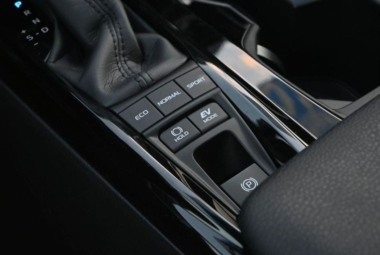 Toyota Camry Toyota Camry LE 2.5L Hybrid, Model 2025, Color Grey