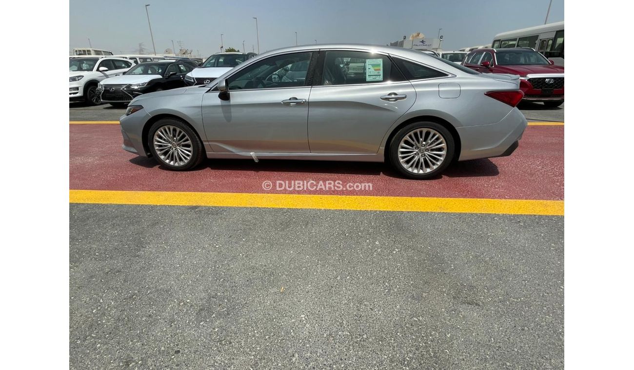 تويوتا افالون تويوتا أفالون ليمتد 3.5 لتر موديل 2021 فول اوبشن مقاعد بذاكرة سقف بانوراما خليجى للتصدير