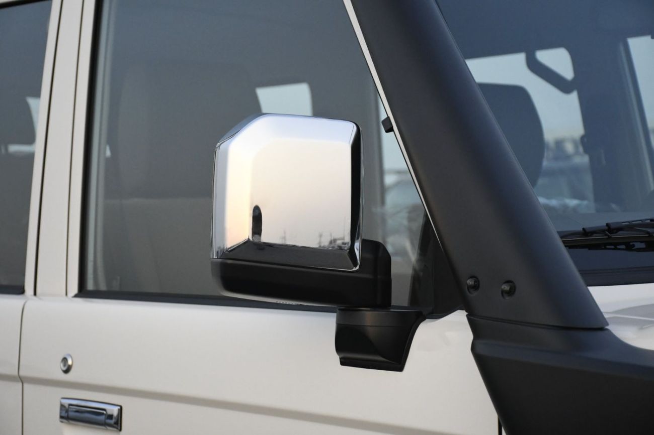 تويوتا لاند كروزر 70 GDJ76 2.8L TDSL - E AT 40th Anniversary Package 2025YM