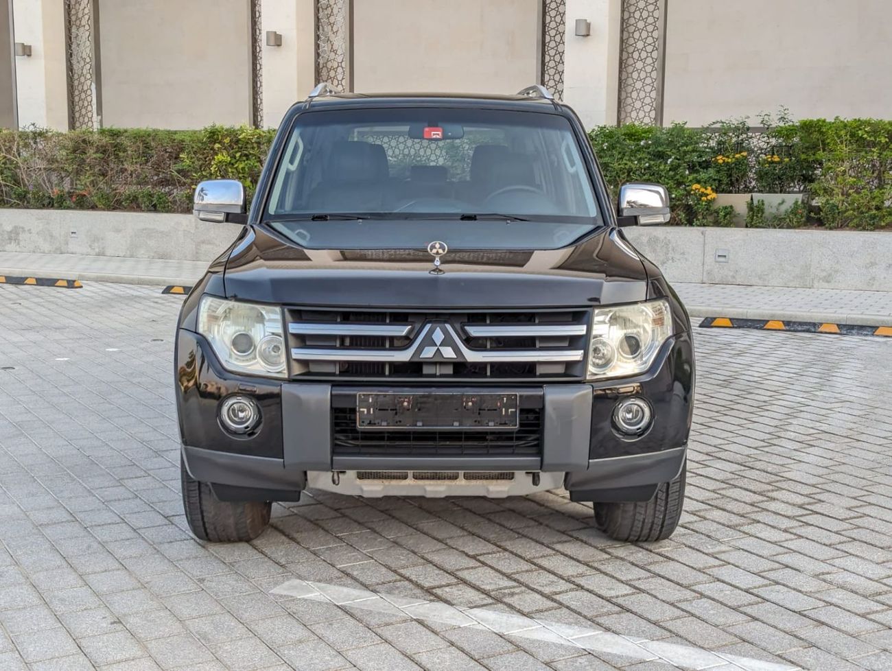 Mitsubishi Pajero Mitsubishi Pajero 2008 LHD black