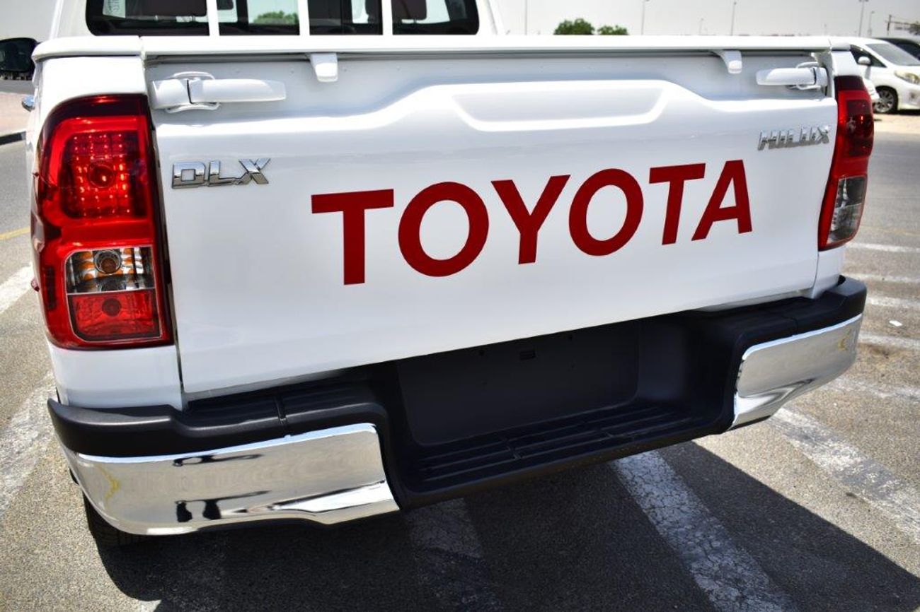 تويوتا هيلوكس GL 2.4L Double Cab Utility