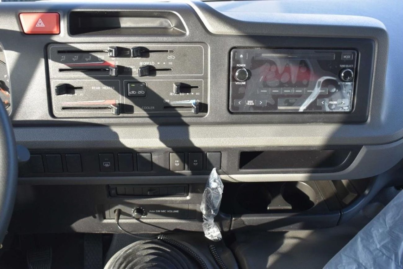 Toyota Coaster TOYOTA COASTER 4.0L DSL 22 STR 2025 MODEL