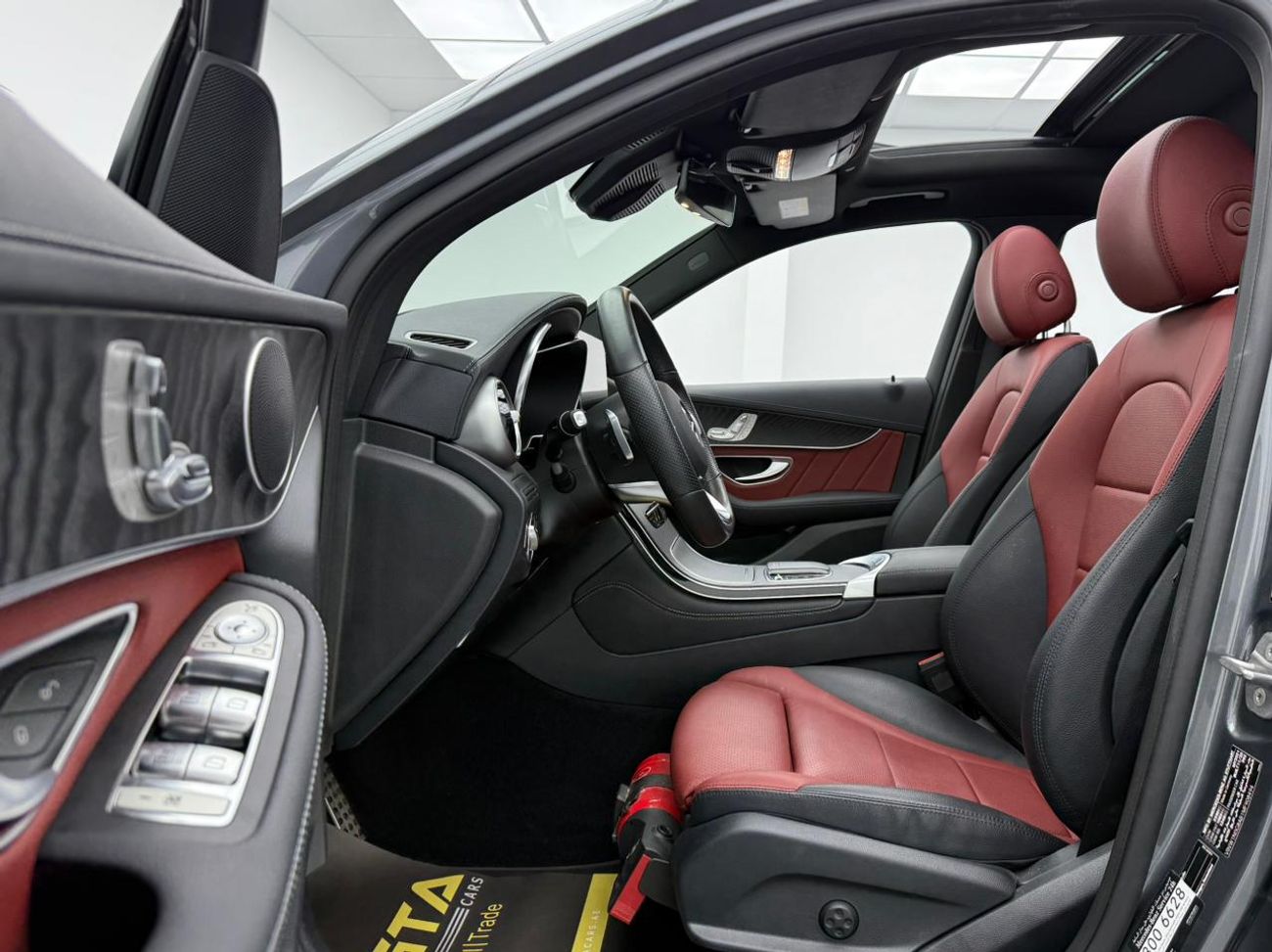 مرسيدس بنز GLC 200 Std 2.0L