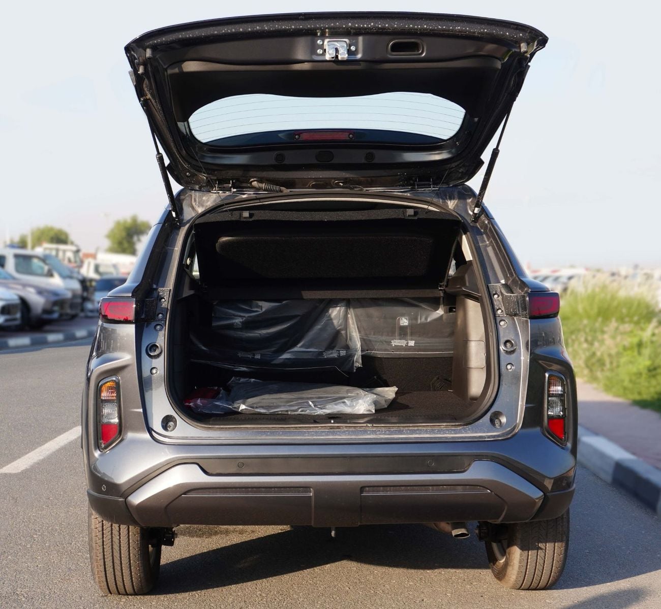 Toyota Urban Cruiser 1.5L PETROL A/T 2026 MODEL (WITH PANORAMIC ROOF, WIRELESS CHARGER, BSM, AND HUD)