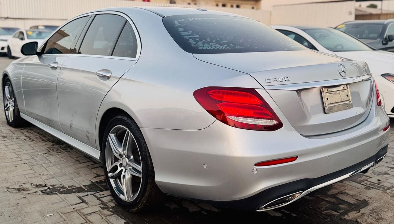 Mercedes-Benz E300