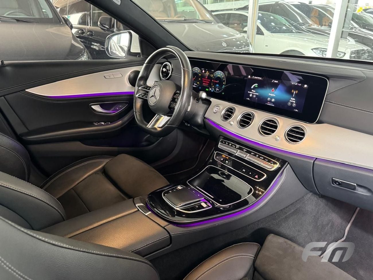 مرسيدس بنز E300 PREMIUM PLUS - HYBRID (AMG)
