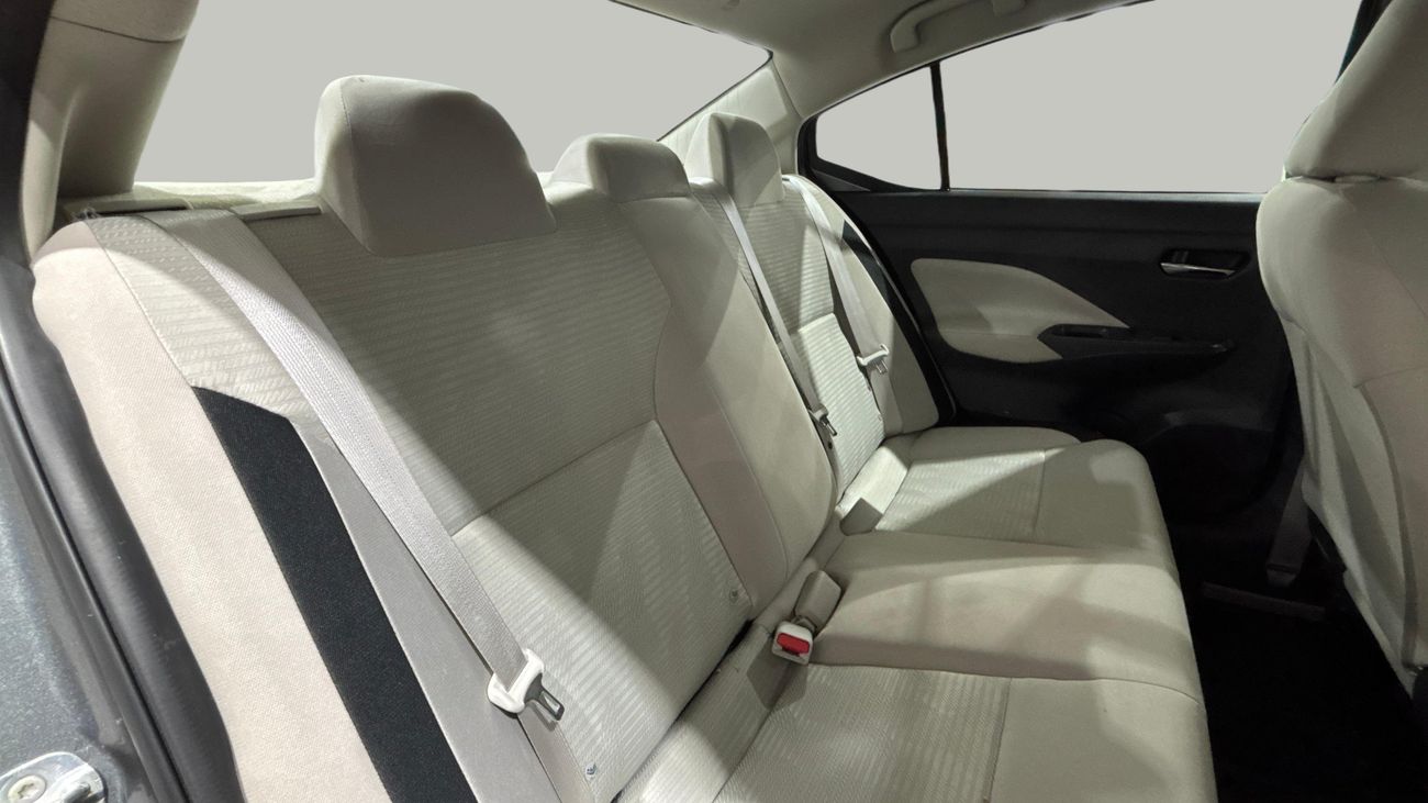 Nissan Sunny SL, миниатюра 14