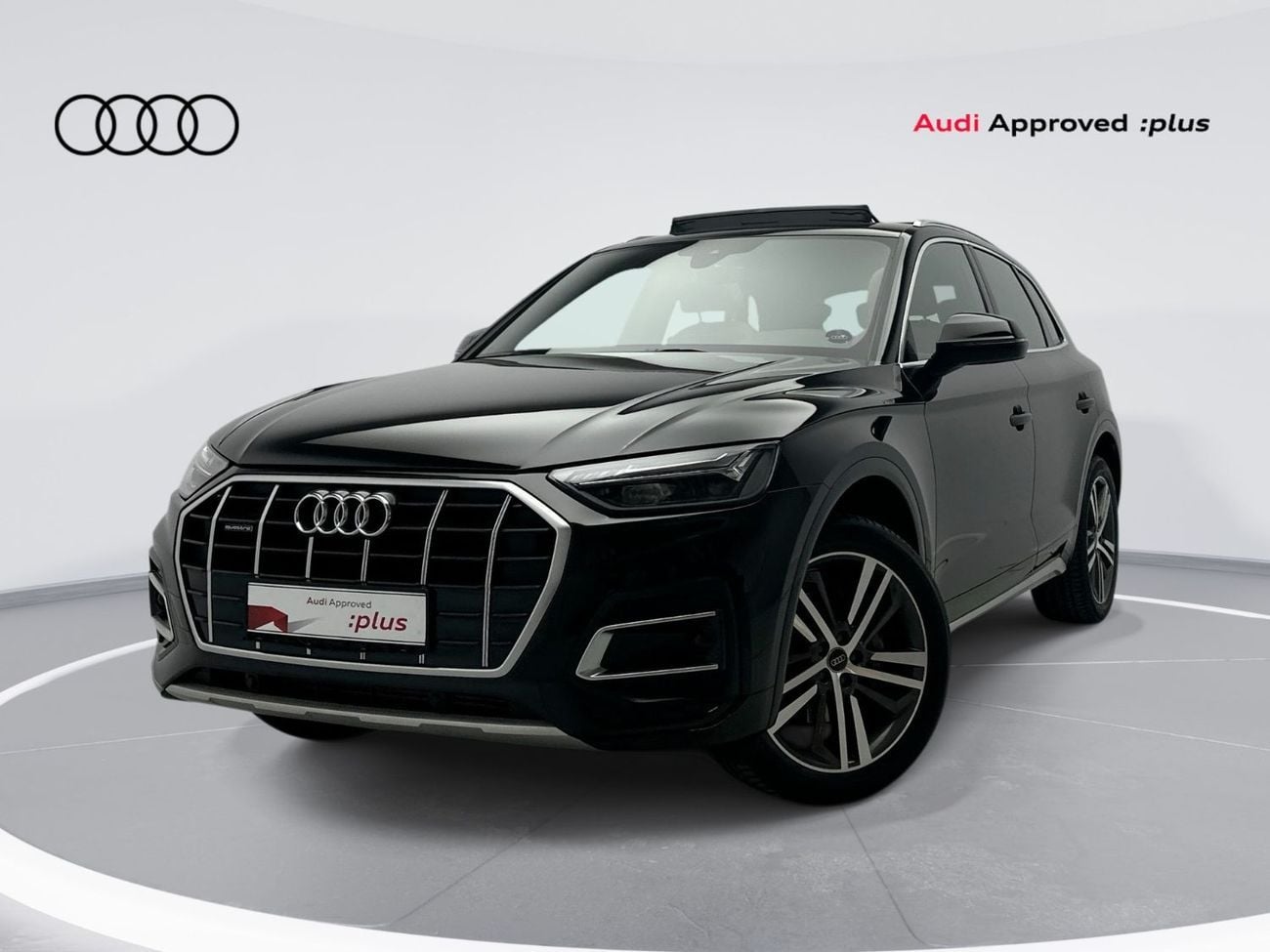 Audi Q5 45 TFSI Quattro Design 2.0L Q5 Advanced 45 TFSI quattro 249hp (Ref# 106957)