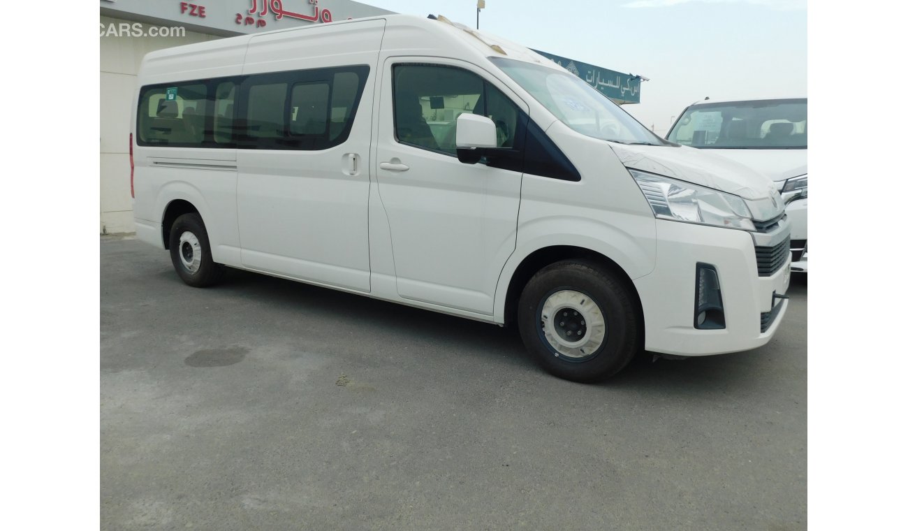 Toyota Hiace HIGH ROOF GL 2.8L DIESEL 13 SEATER BUS MANUAL TRANSMISSION