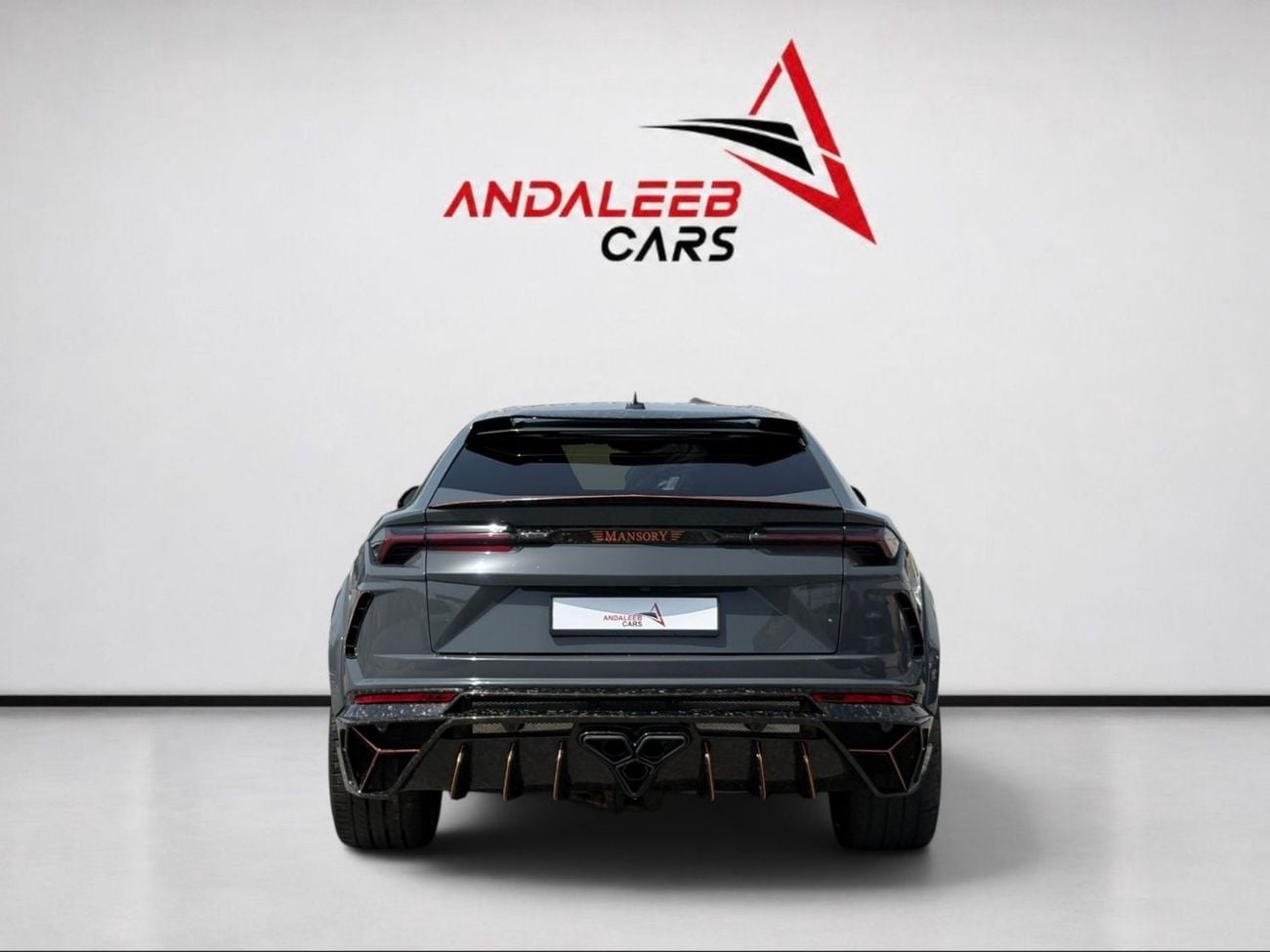 Lamborghini Urus STD AED 12,780 P.M | 0% DOWN PAYMENT | LAMBORGHINI URUS MANSORY KIT | 4.0L TWIN-TURBO V8 | FULL SERV