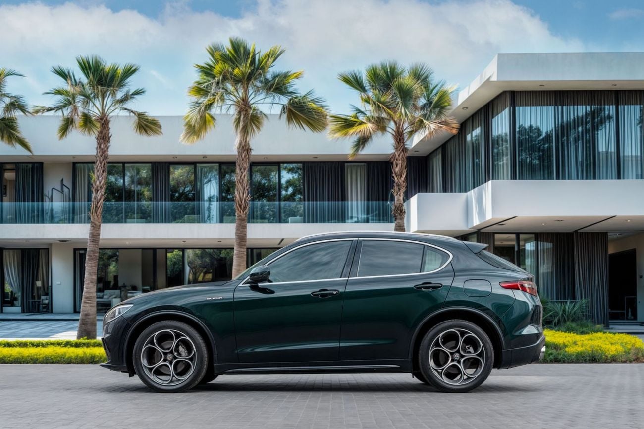 ألفا روميو ستيلفيو Stelvio Super | 1,469 P.M | 0% Downpayment | Service History!