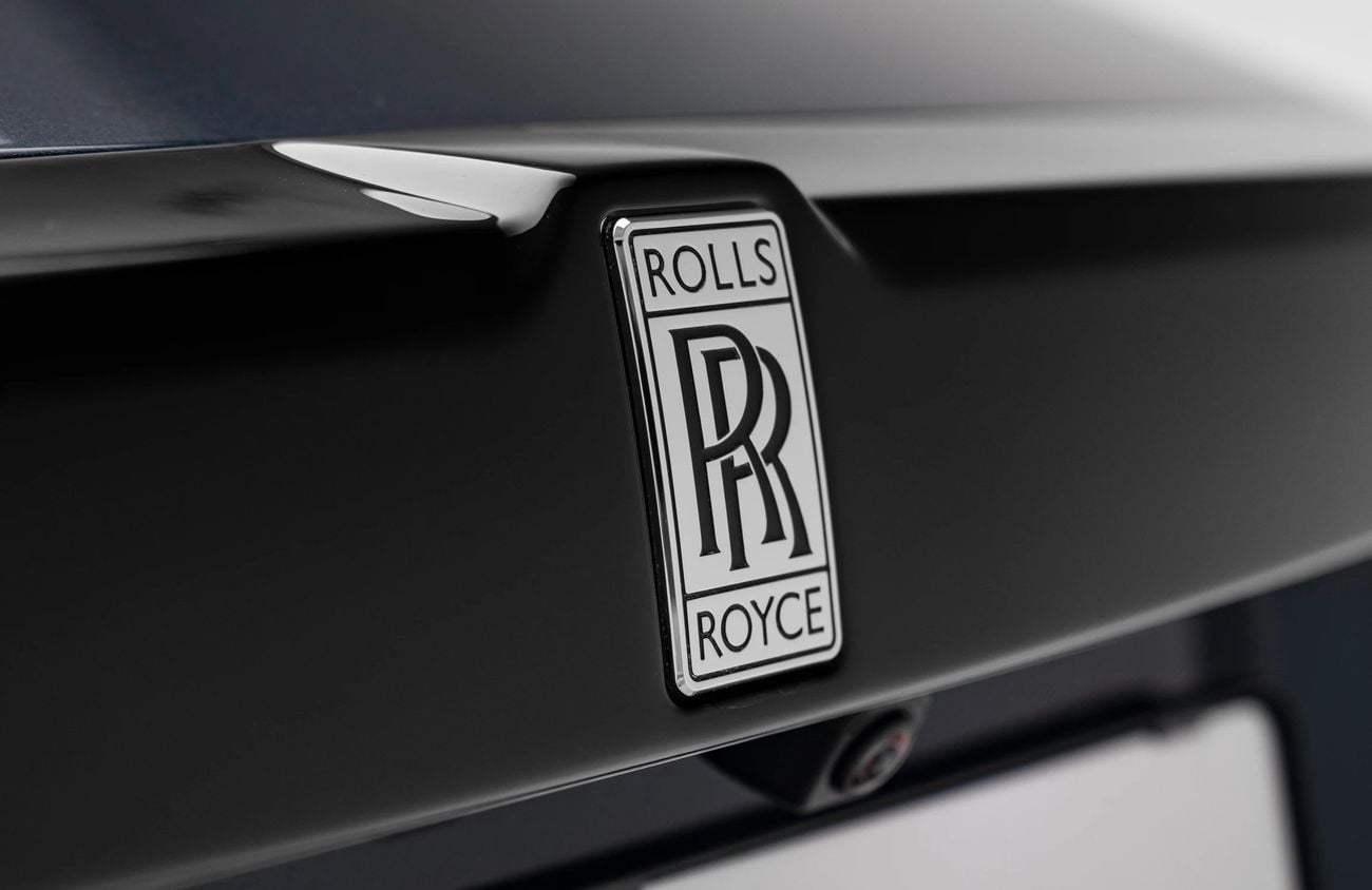 Rolls Royce Phantom 6.75L V-12 Twin-Turbocharged Engine