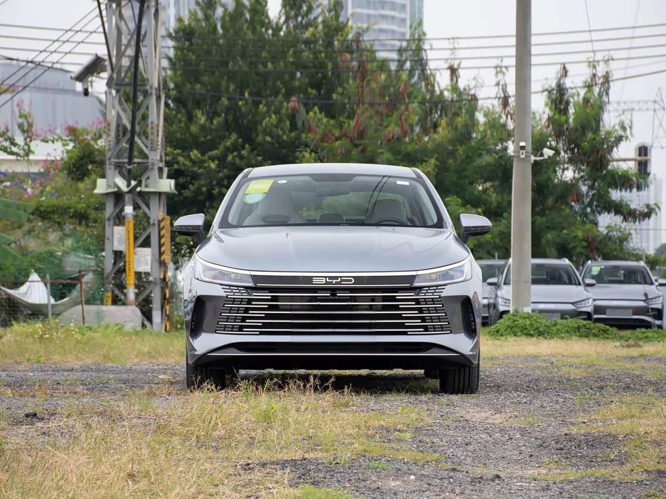 بي واي دي ديسترويار 05 Luxury