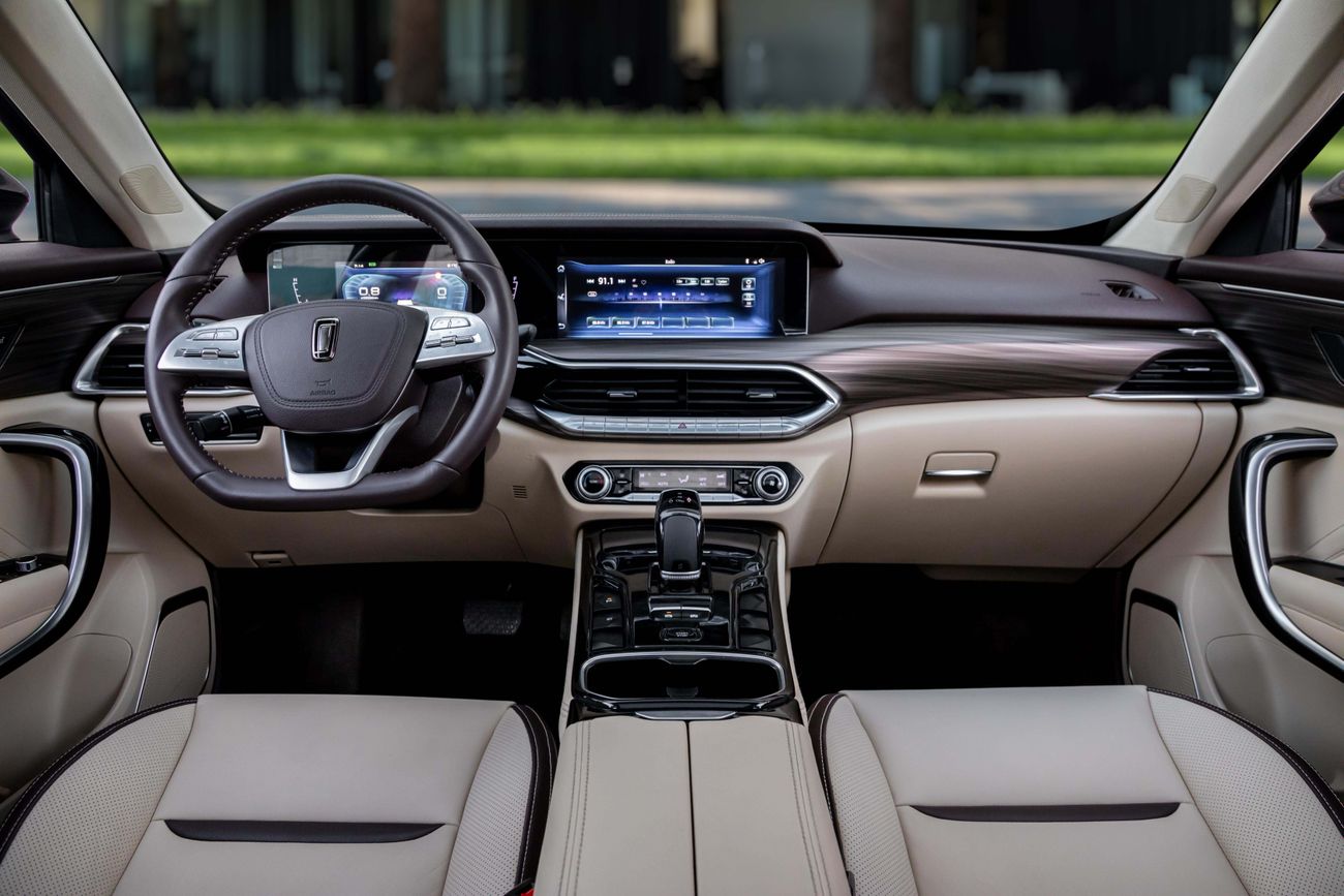 Bestune T77 T77 Deluxe | 1,078 P.M | 0% Downpayment | WARRANTY