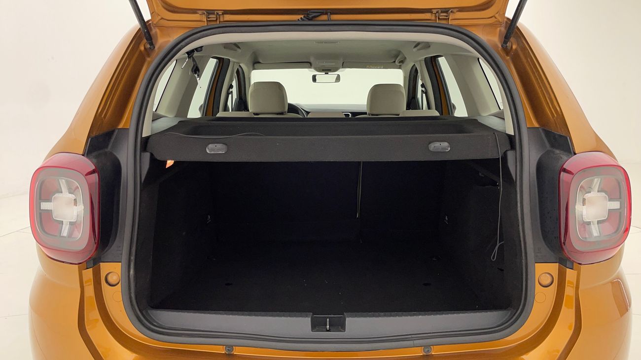 Renault Duster PE 1.6 | Zero Down Payment | Home Test Drive